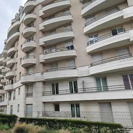 Pret A Usage & Commodat Maison Blanche - 30 Nuitees Minimum - Salarie Mobilite Ou Etudiant Stagiaire Lejlighed Châtillon